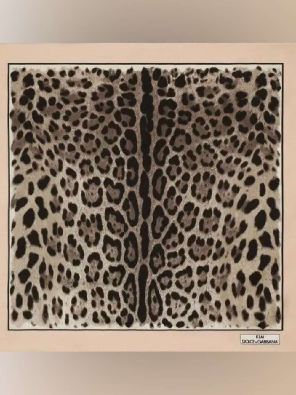 Dolce & Gabbana Kim Leopard Print Silk Scarf
Beige and Black Brand New with Tags